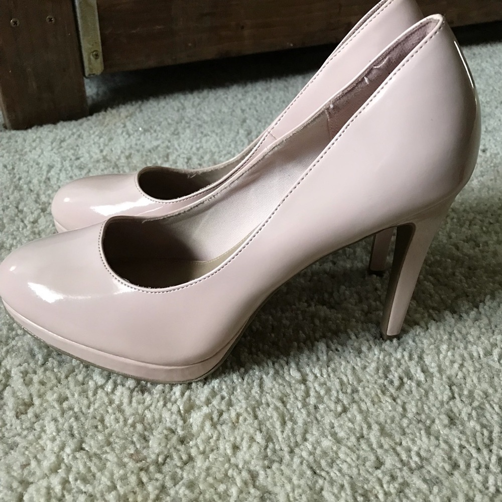 Fioni blush pink patent leather heels